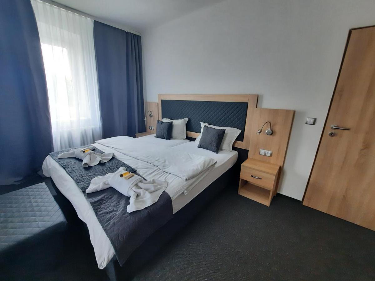 Hotel Cervenohorske Sedlo Loučná nad Desnou Bagian luar foto