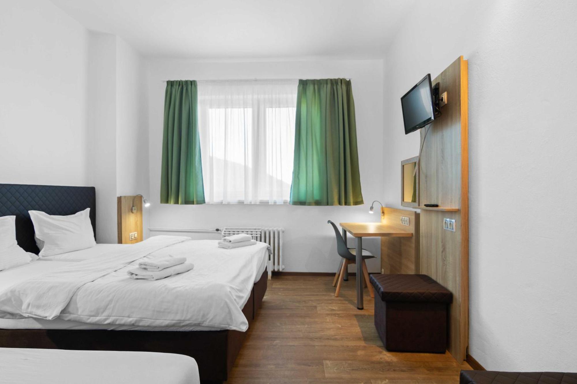 Hotel Cervenohorske Sedlo Loučná nad Desnou Bagian luar foto
